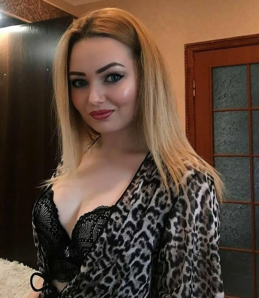 SIBEL ile telefonda sex ve sıcak sohbet